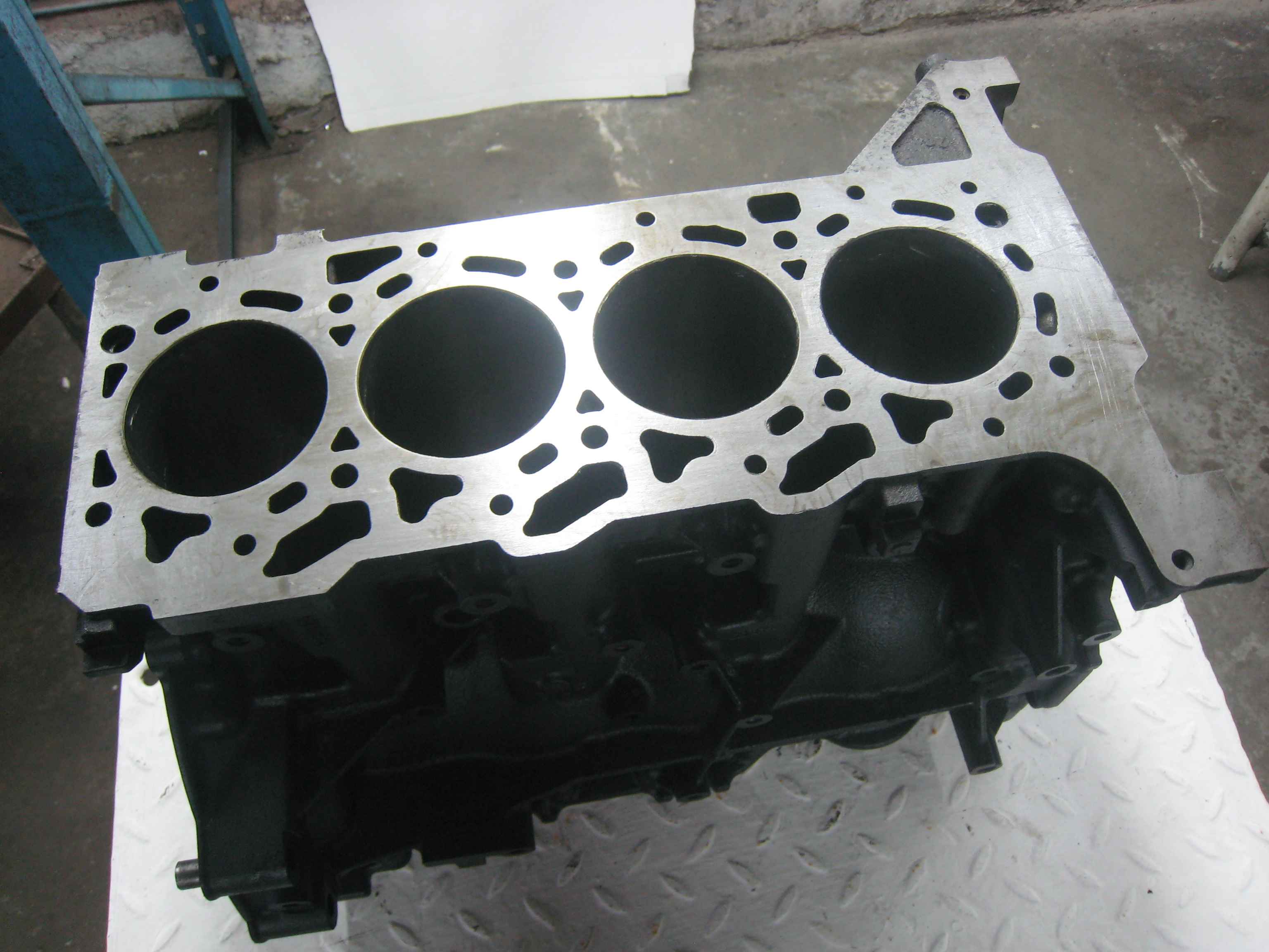 ford-transit-mondeo-tourneo-mk6-mk7-2-2-tdci-p8fa-pgfb-recon-std-engine-block-47f0a4928d019ad598971144adb8e91e.jpeg